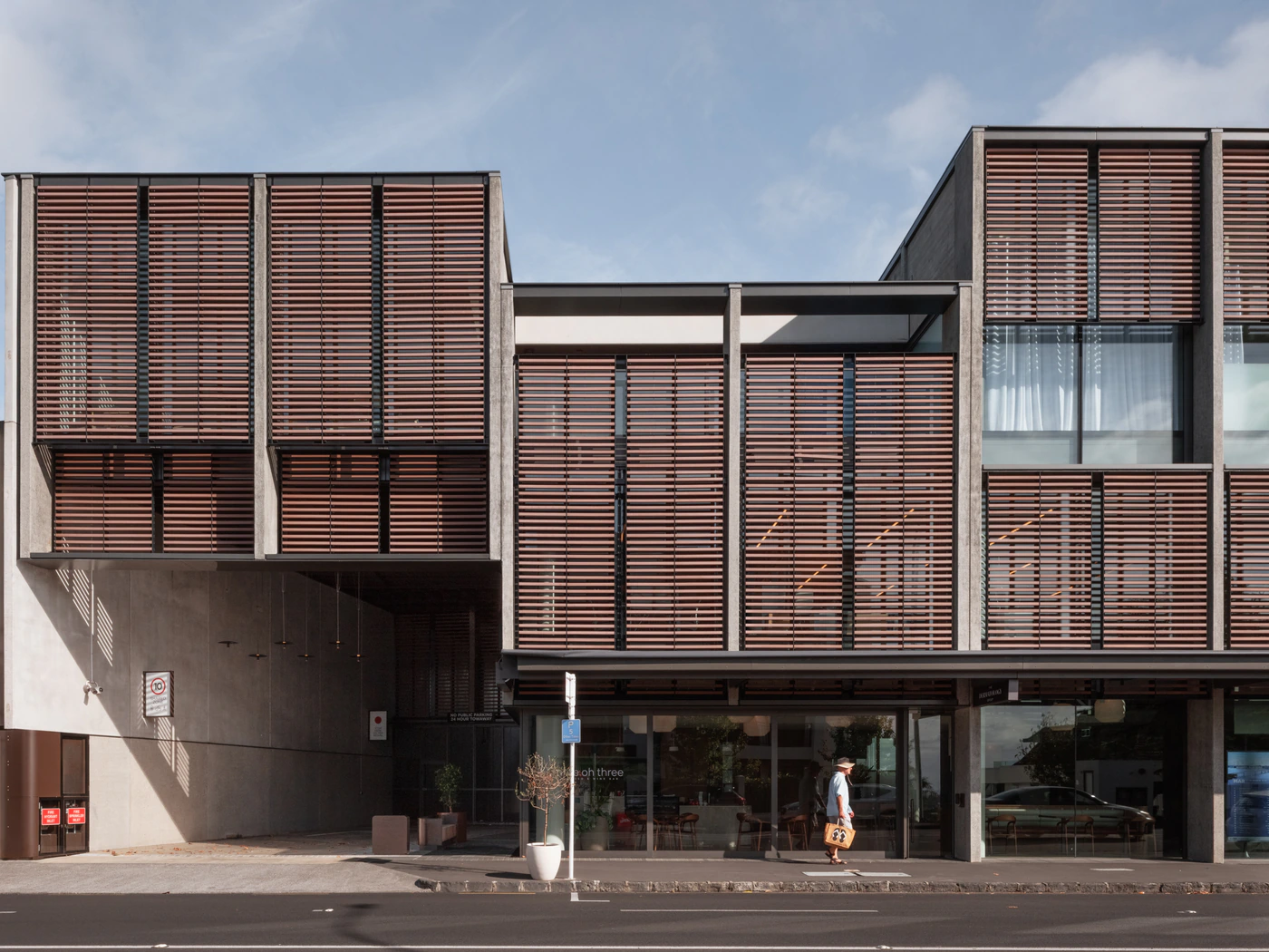 303 Remuera Road exterior viewed from Remuera Road
